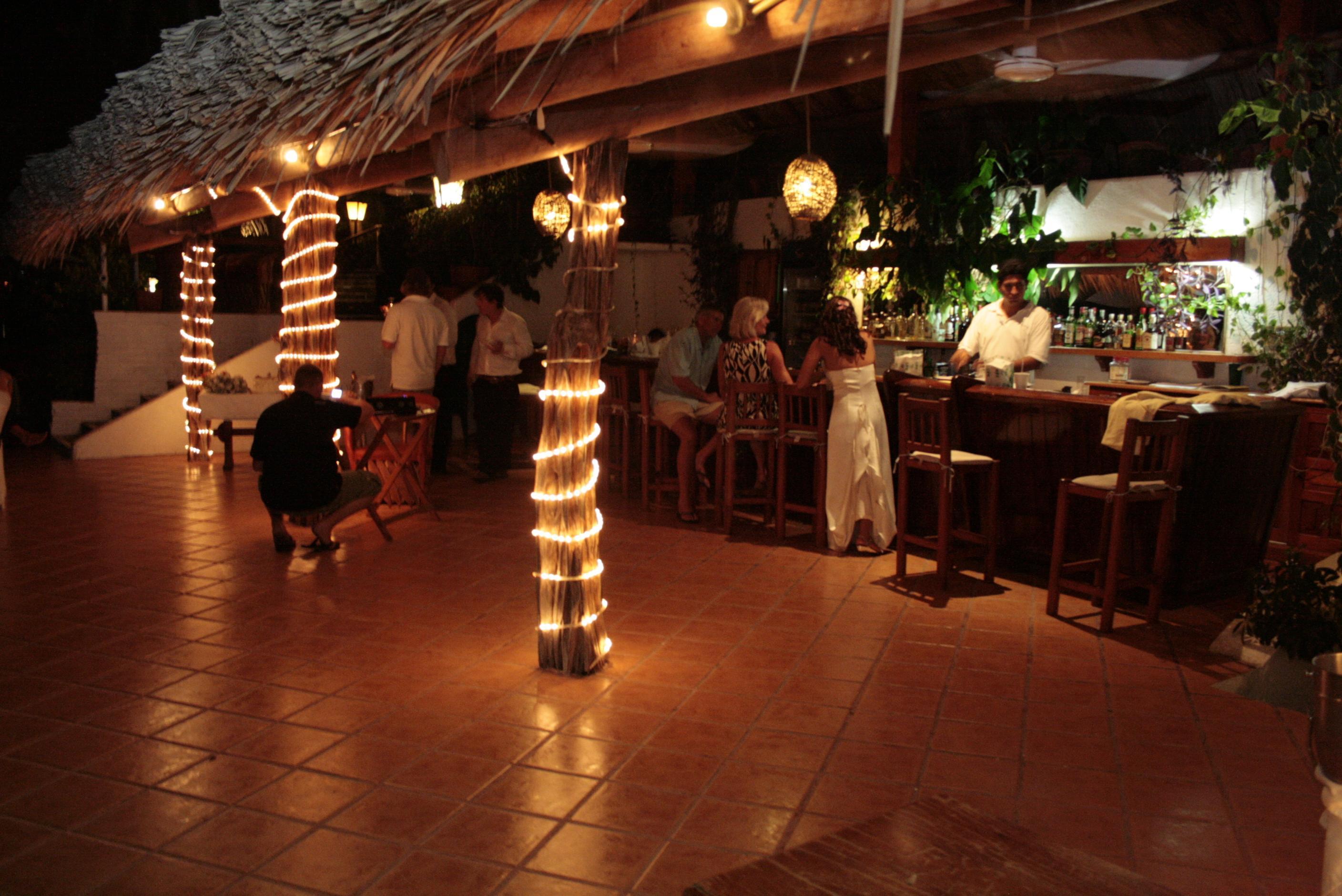 Hotel Catalina Beach Resort Zihuatanejo Exterior photo