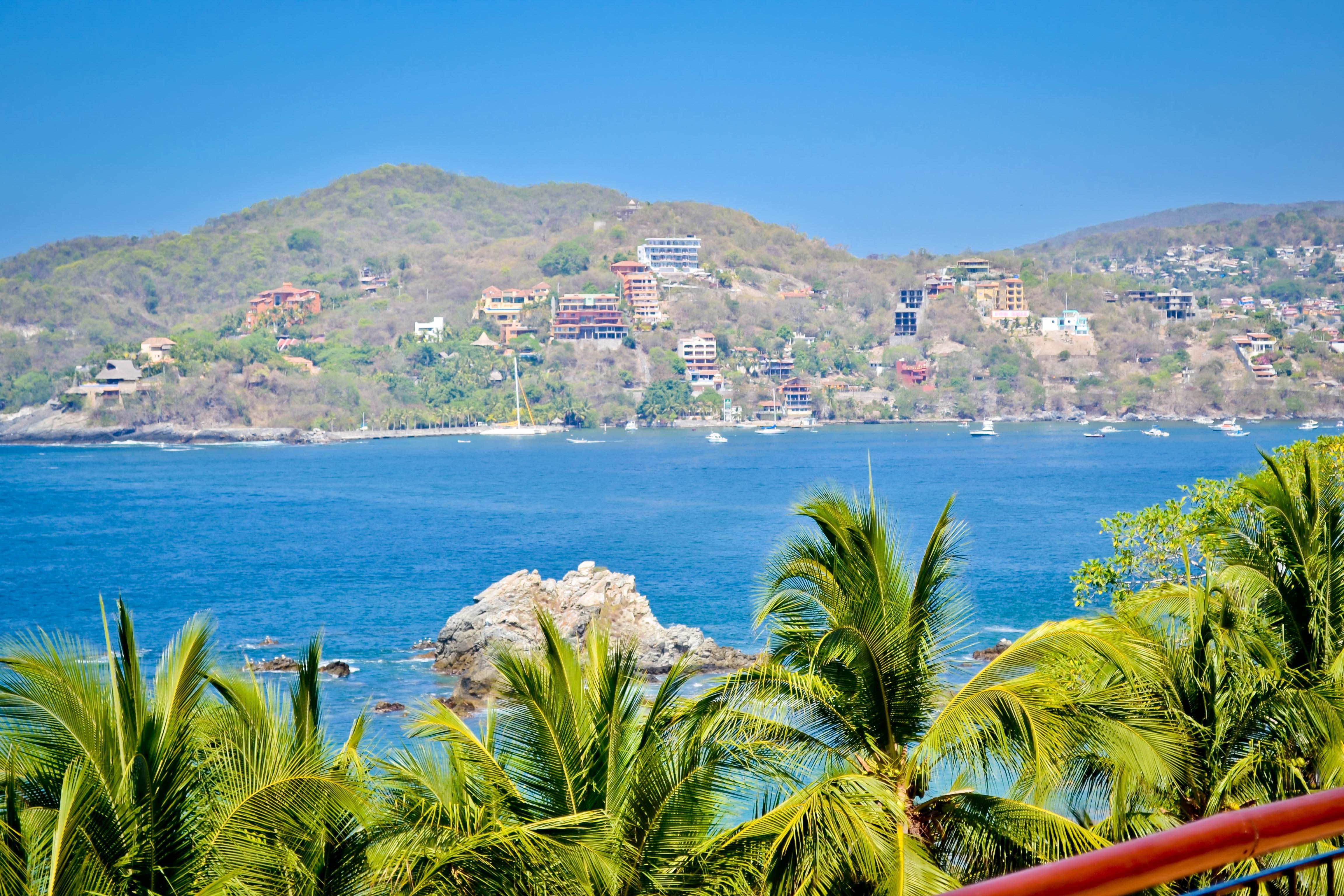 Hotel Catalina Beach Resort Zihuatanejo Exterior photo