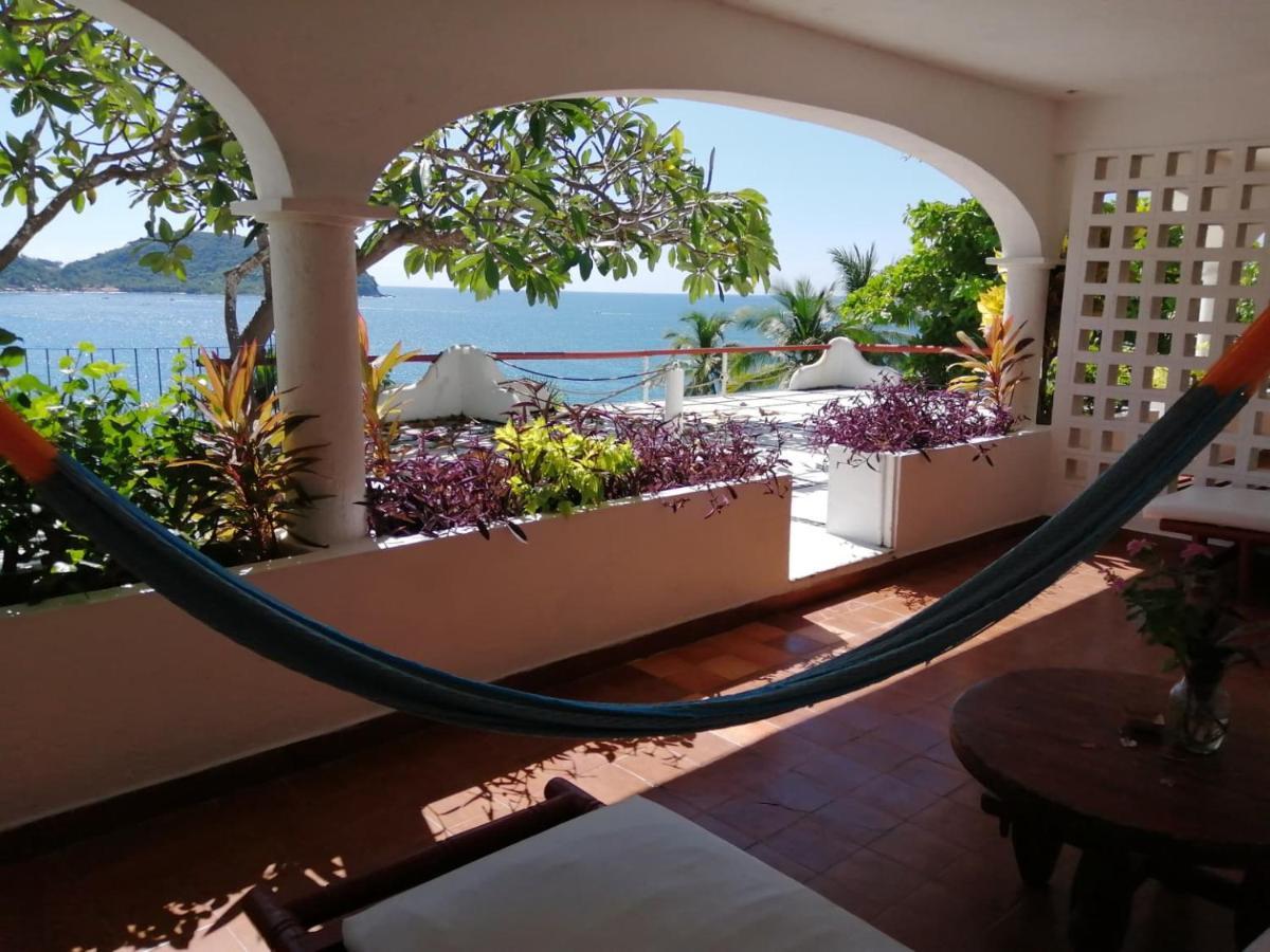 Hotel Catalina Beach Resort Zihuatanejo Exterior photo